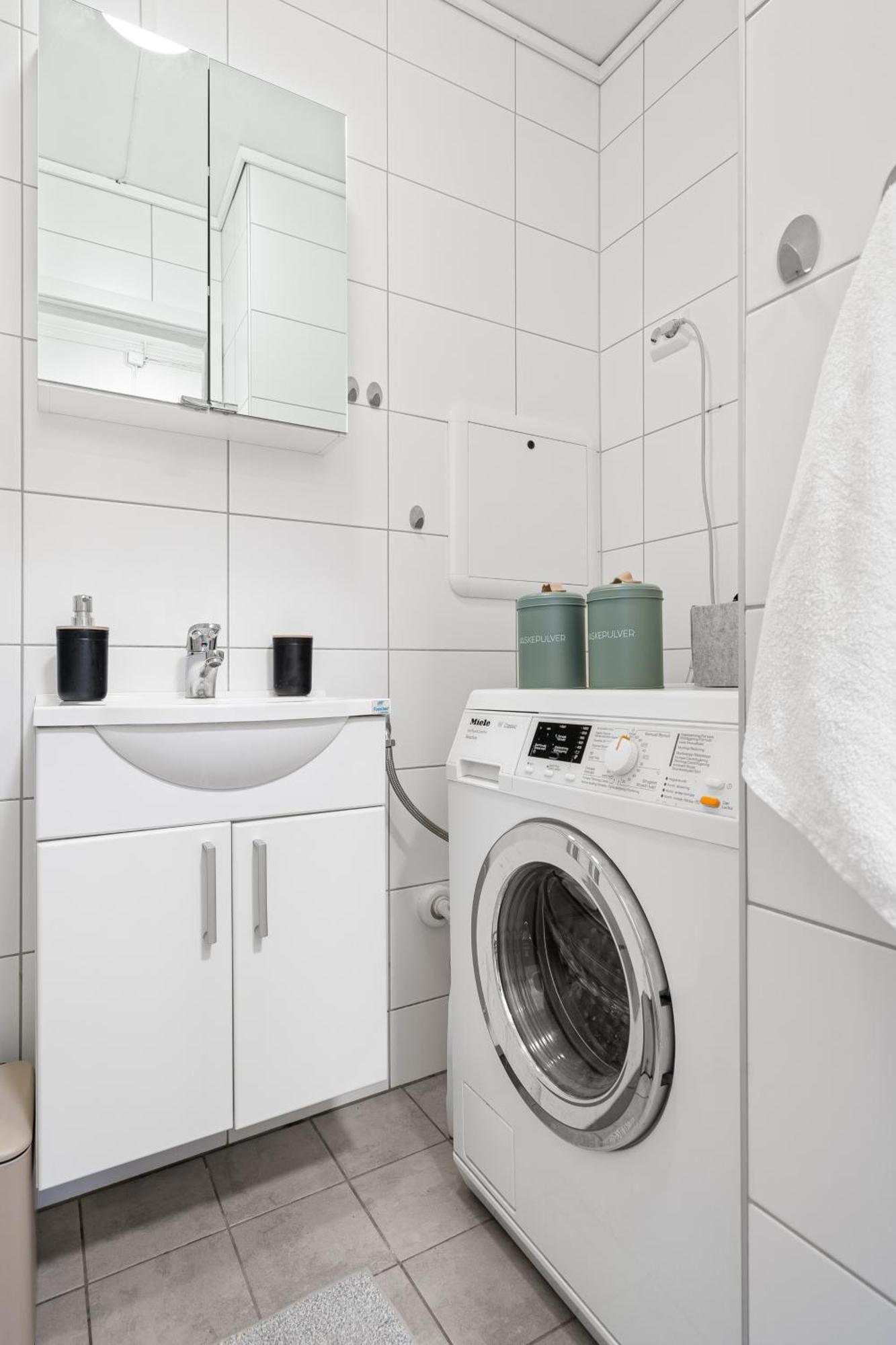 Apartment 5 Mins To Center In Bright & Cozy Trondheim